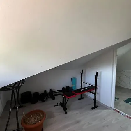 Villa Kirevi 2 - Airport