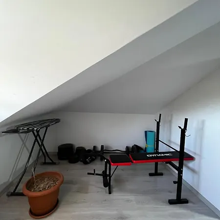 Kirevi 2 - Airport Apartment