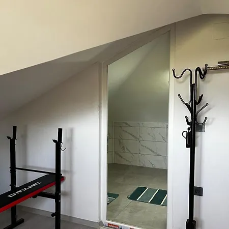 Kirevi 2 - Airport Apartment *