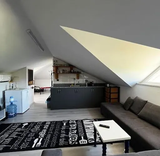 Kirevi 2 - Airport Appartamento