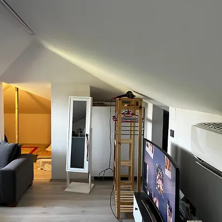 Kirevi 2- Airport Apartment *